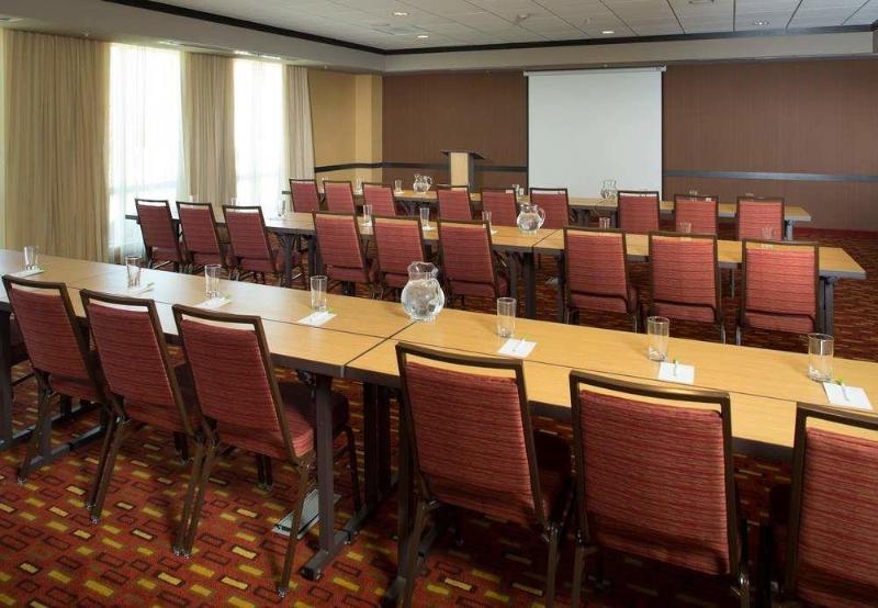 Courtyard By Marriott Dallas Midlothian At Midlothian Conference Center Zewnętrze zdjęcie